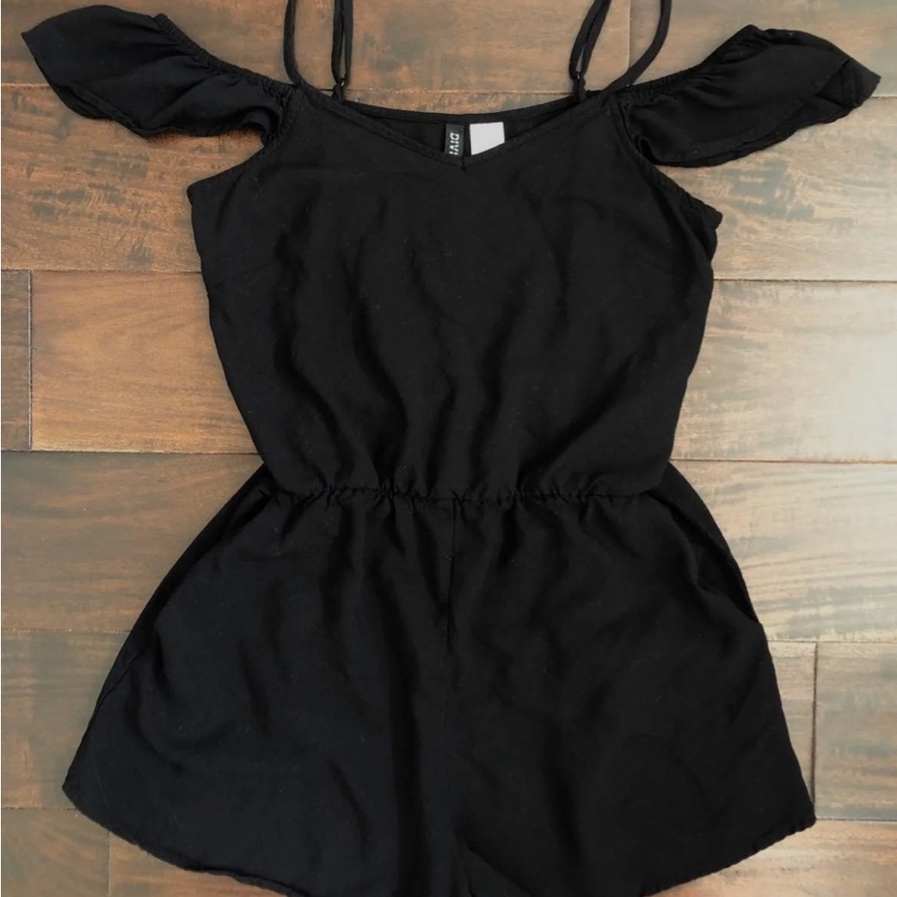 H&M Black Cold Shoulder Romper